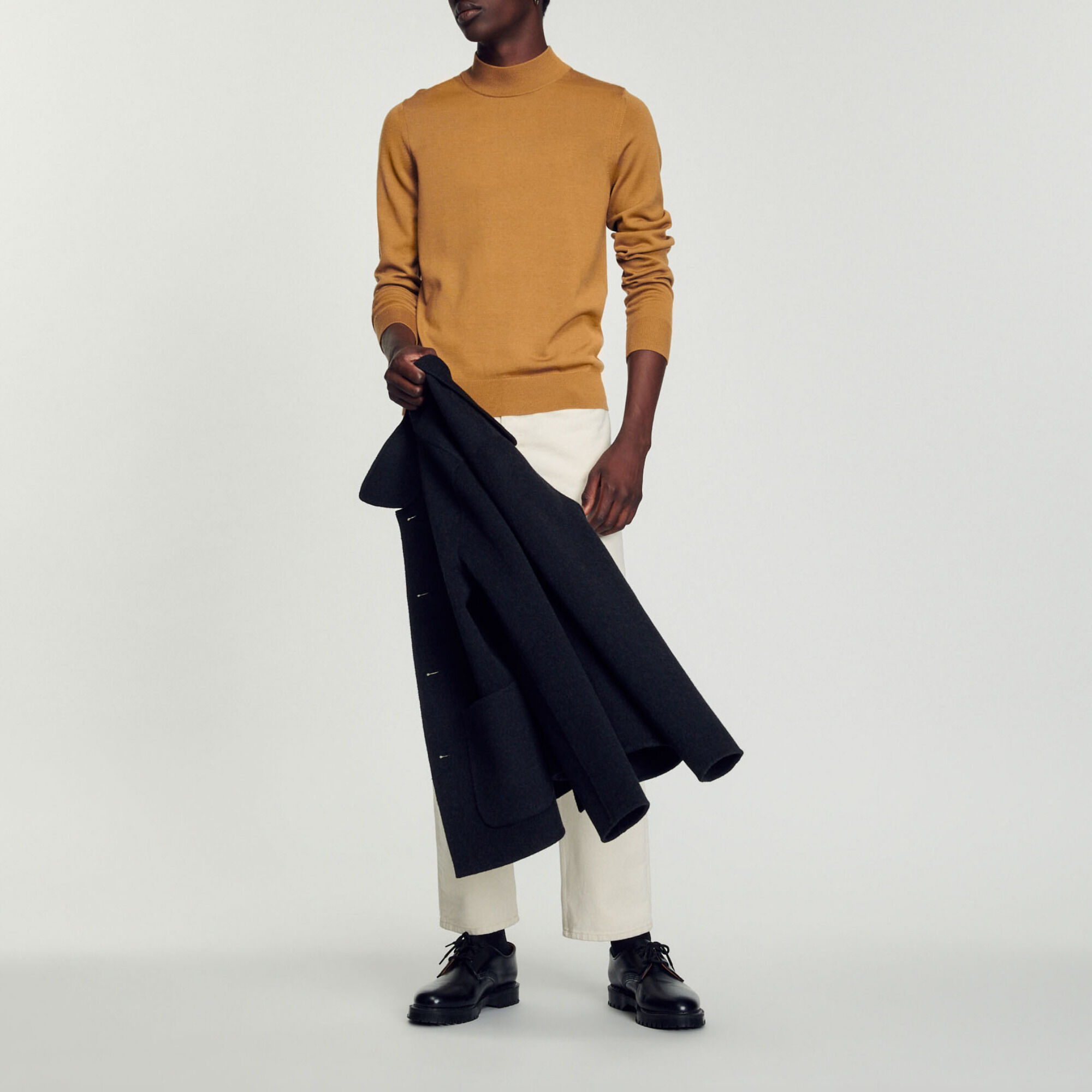 Funnel neck sweater