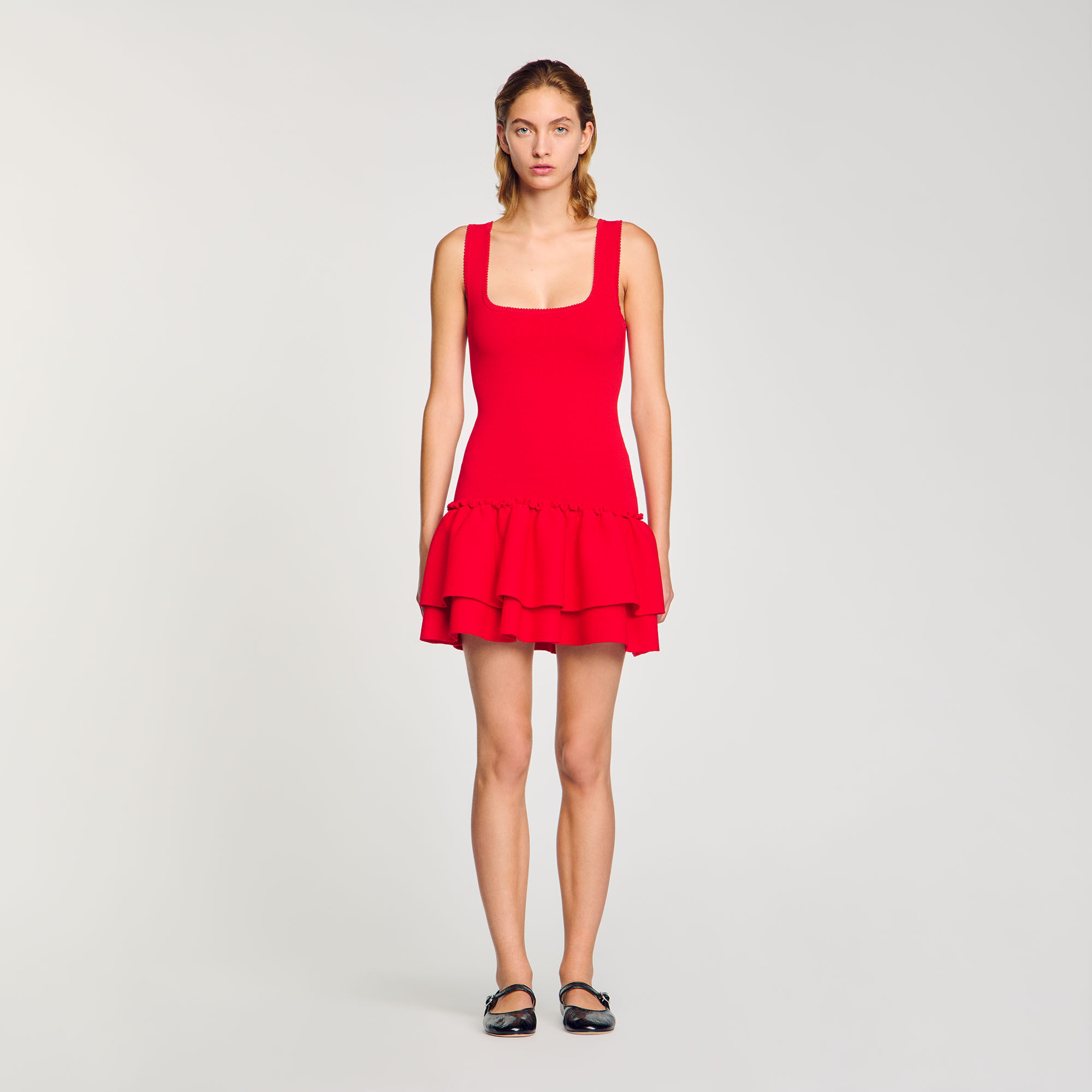 Short knit dress with ruffles