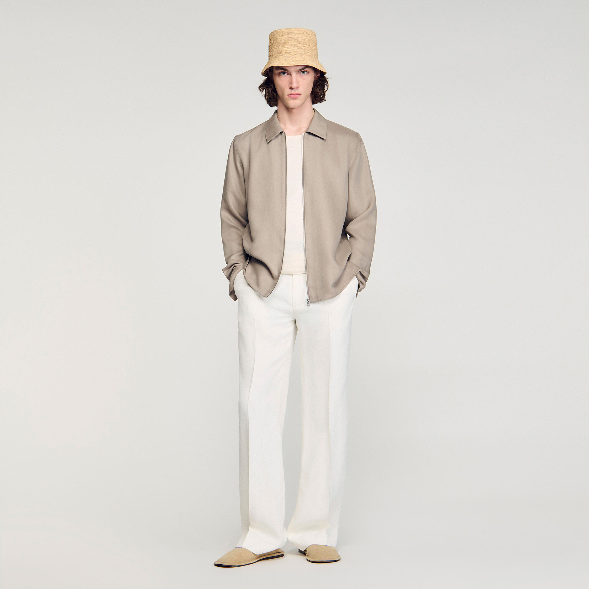 Hooded shirt with regular collar