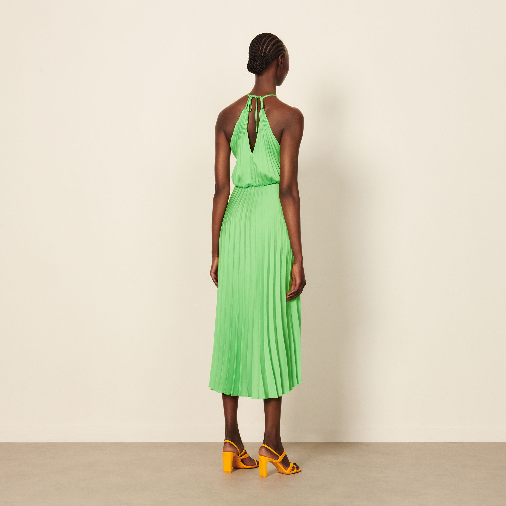 Long pleated dress
