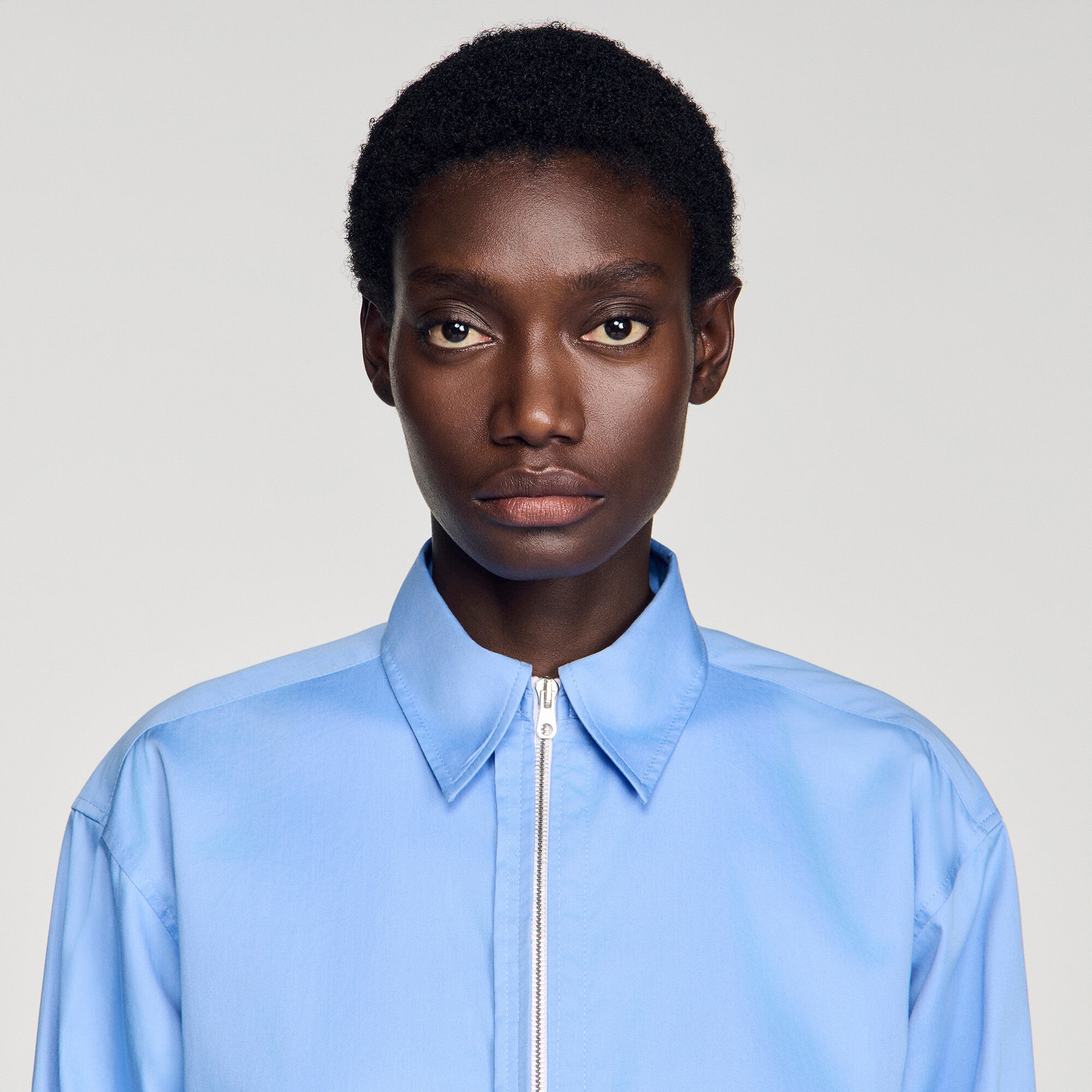 Cropped logo zip cotton shirt