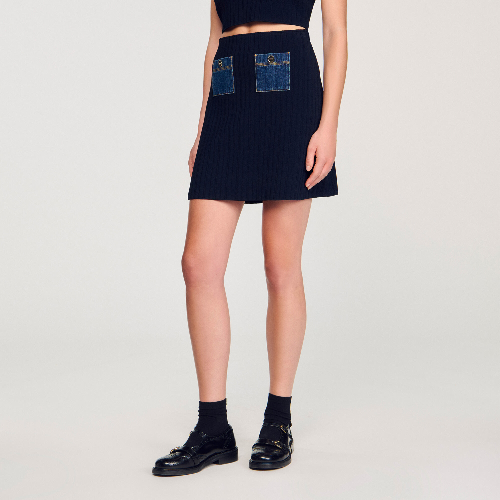 Short knit and denim skirt