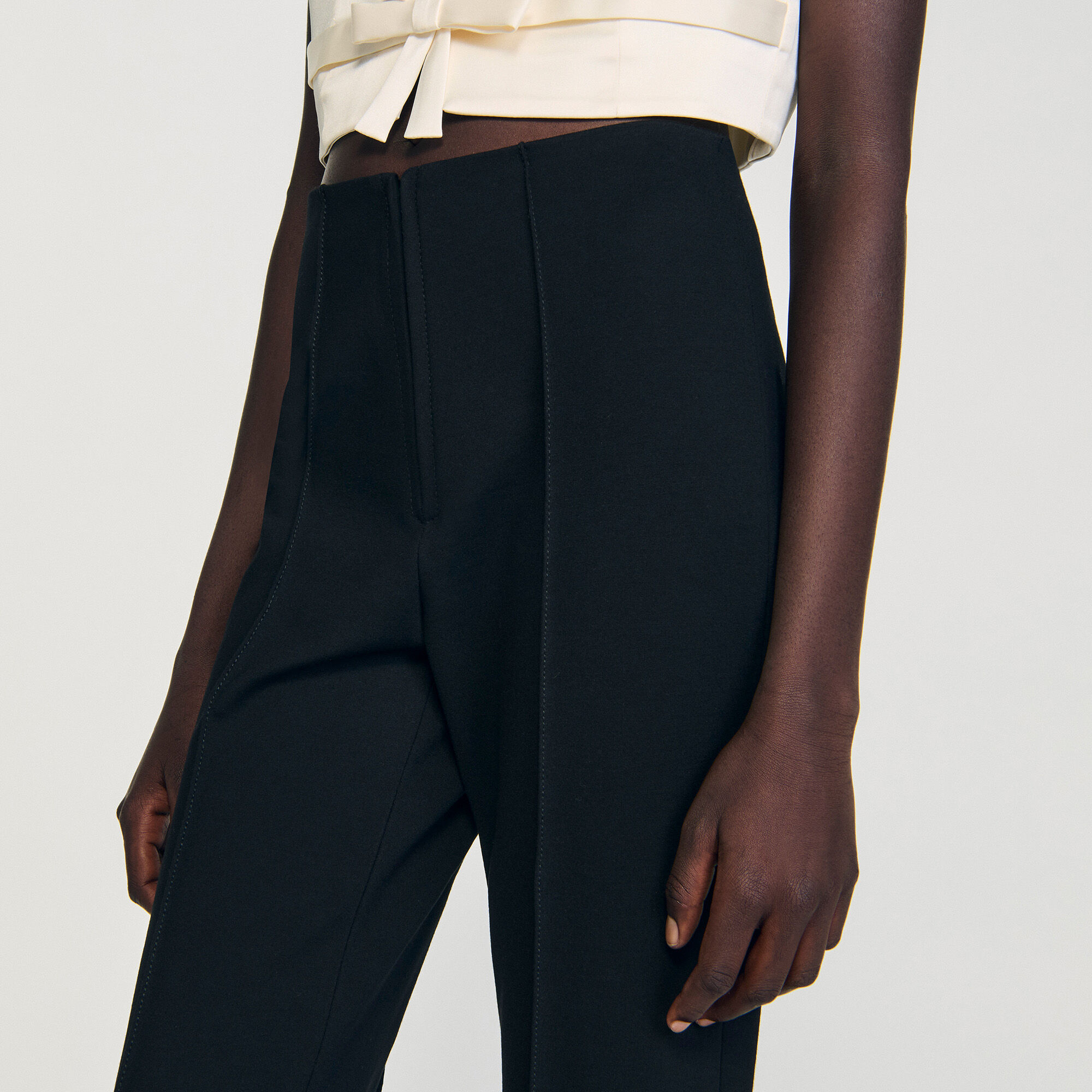 Straight-leg trousers