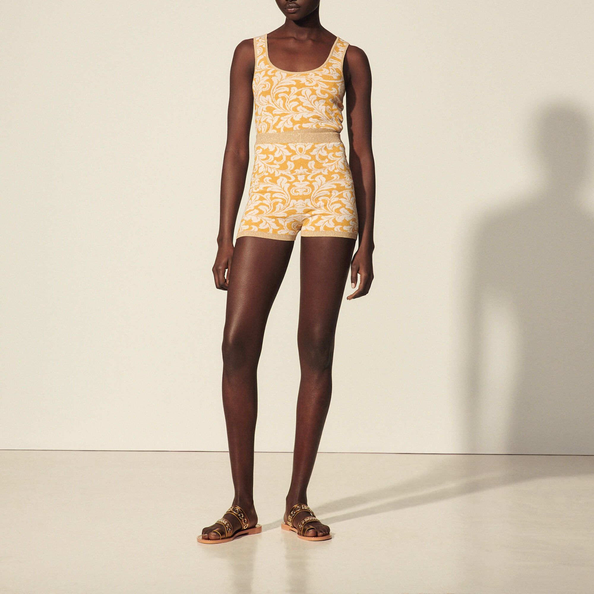 Jacquard knit shorts