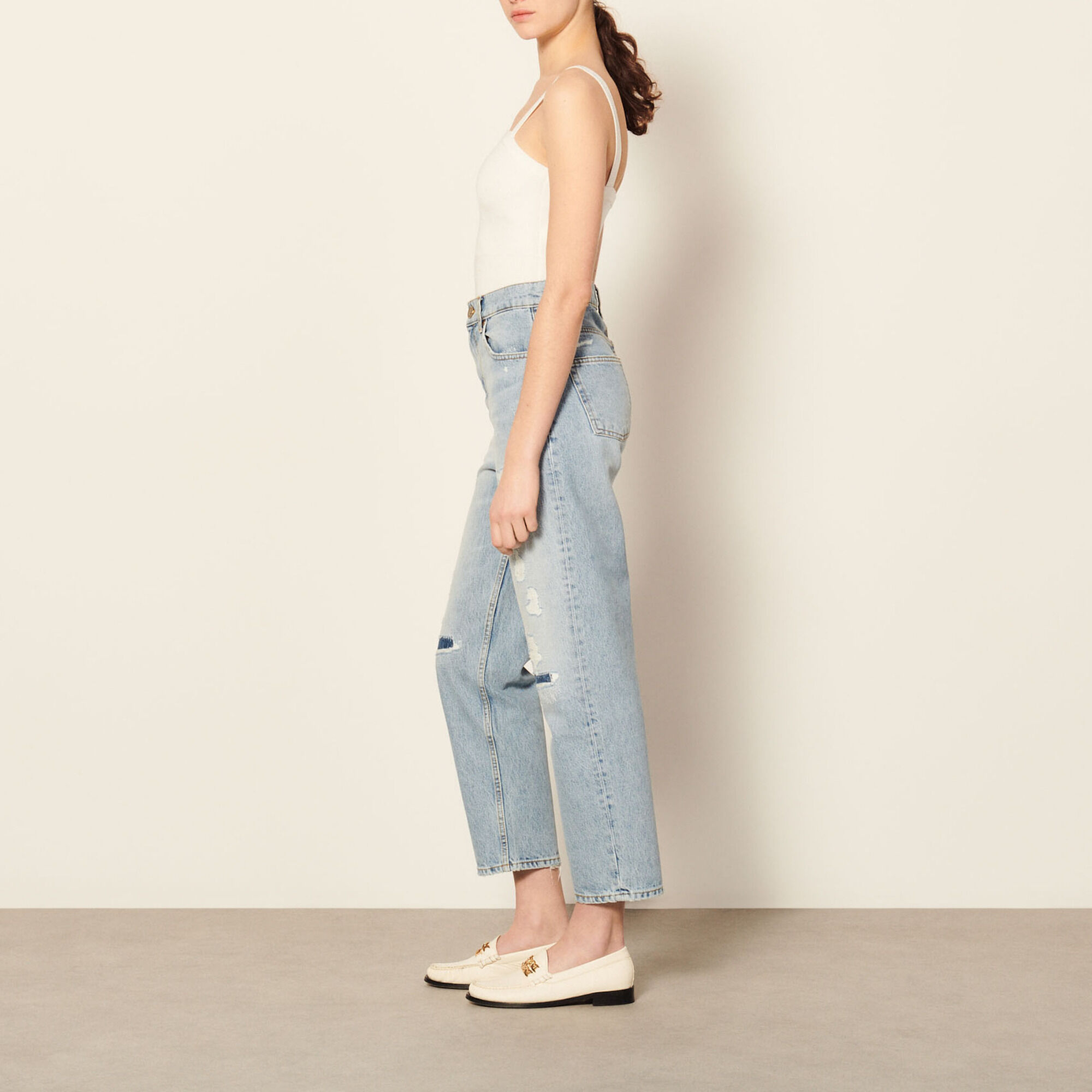 Boyfriend-cut jeans