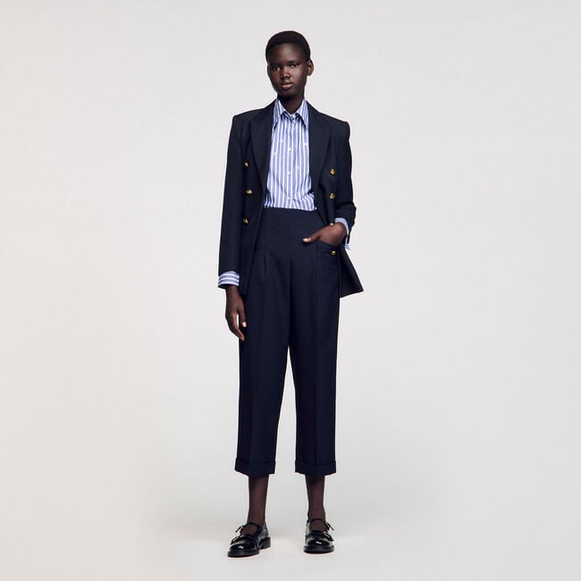 Wide legs trousers