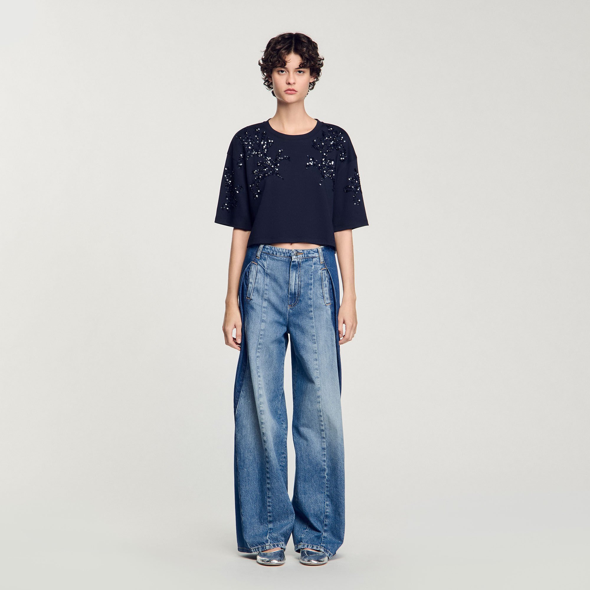 T-shirt with beaded details