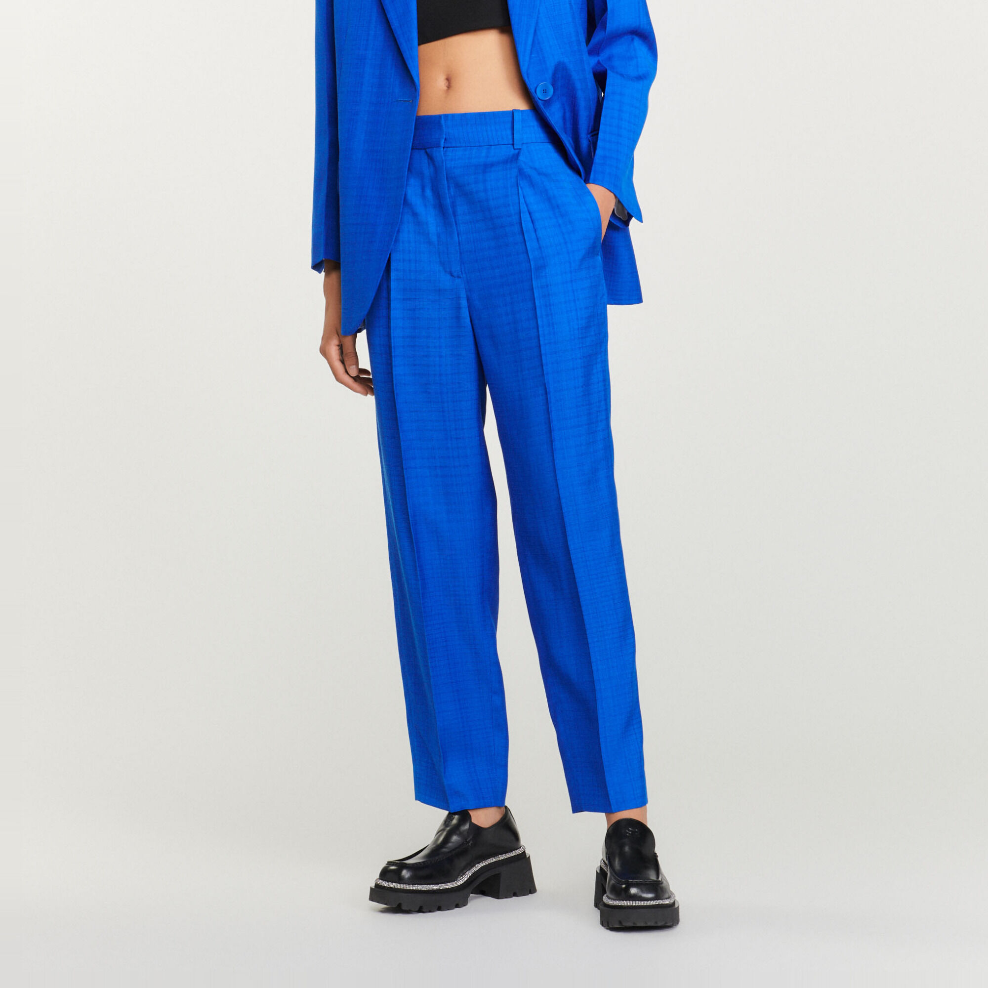 Straight-leg trousers