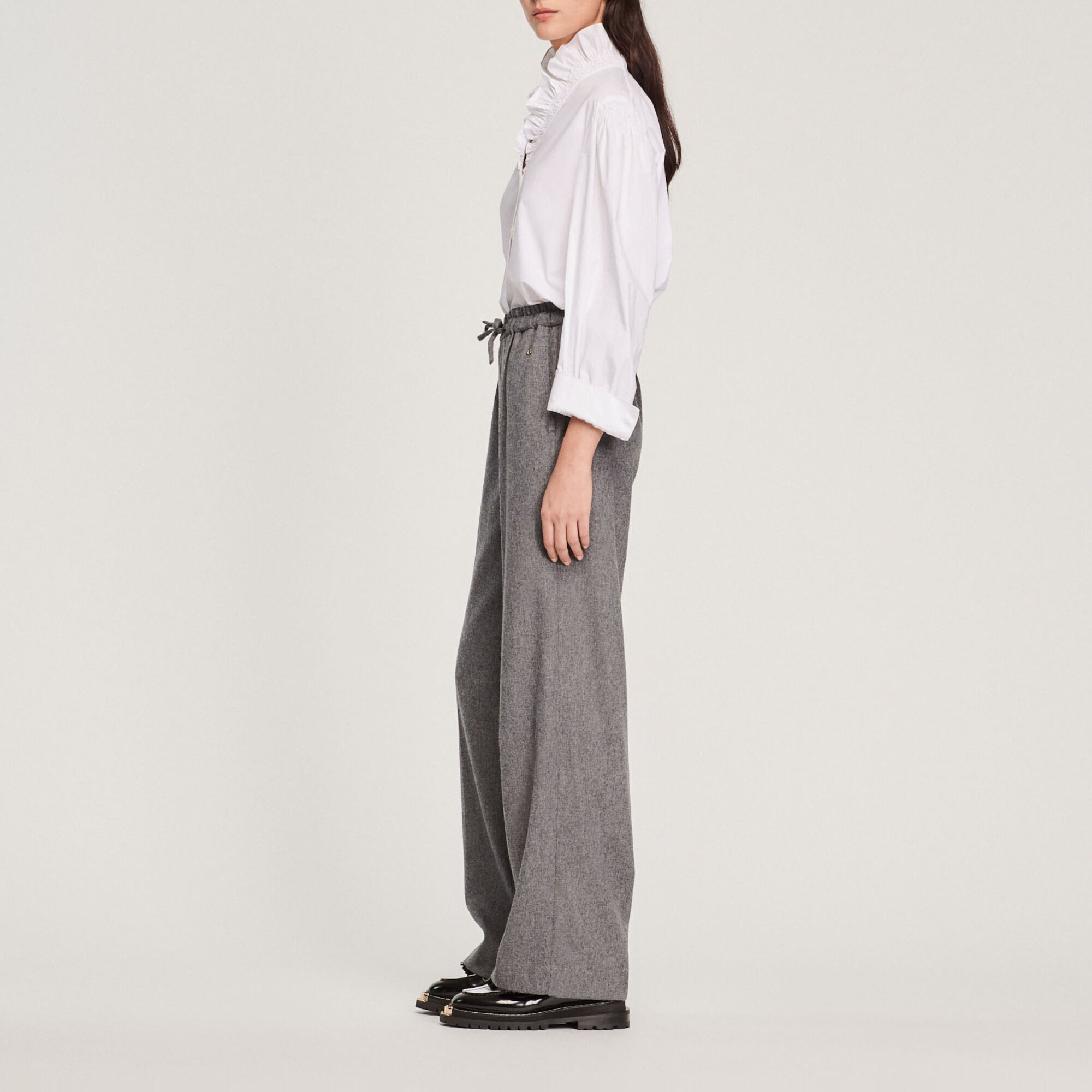 Wide-leg trousers