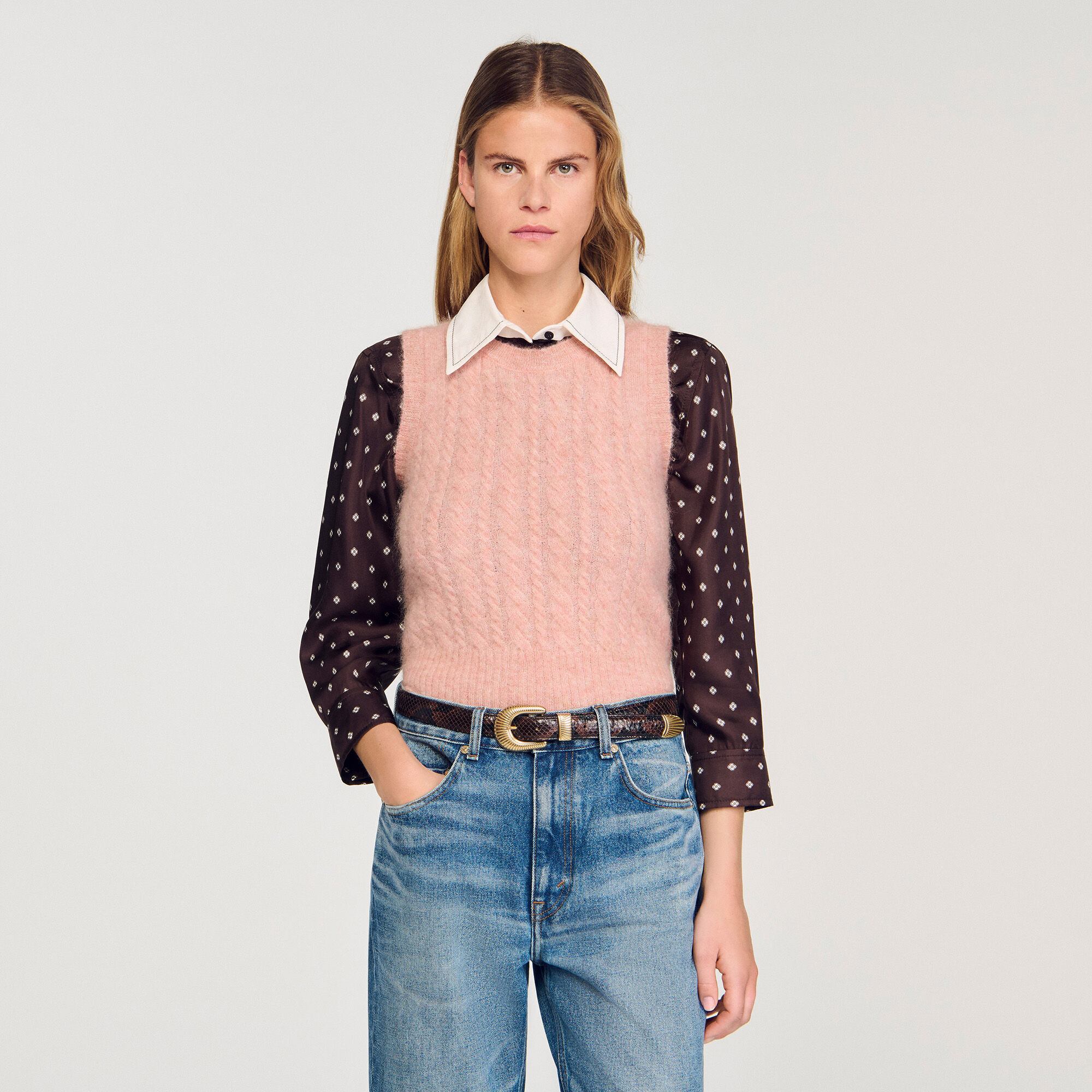 Twisted sleeveless jumper