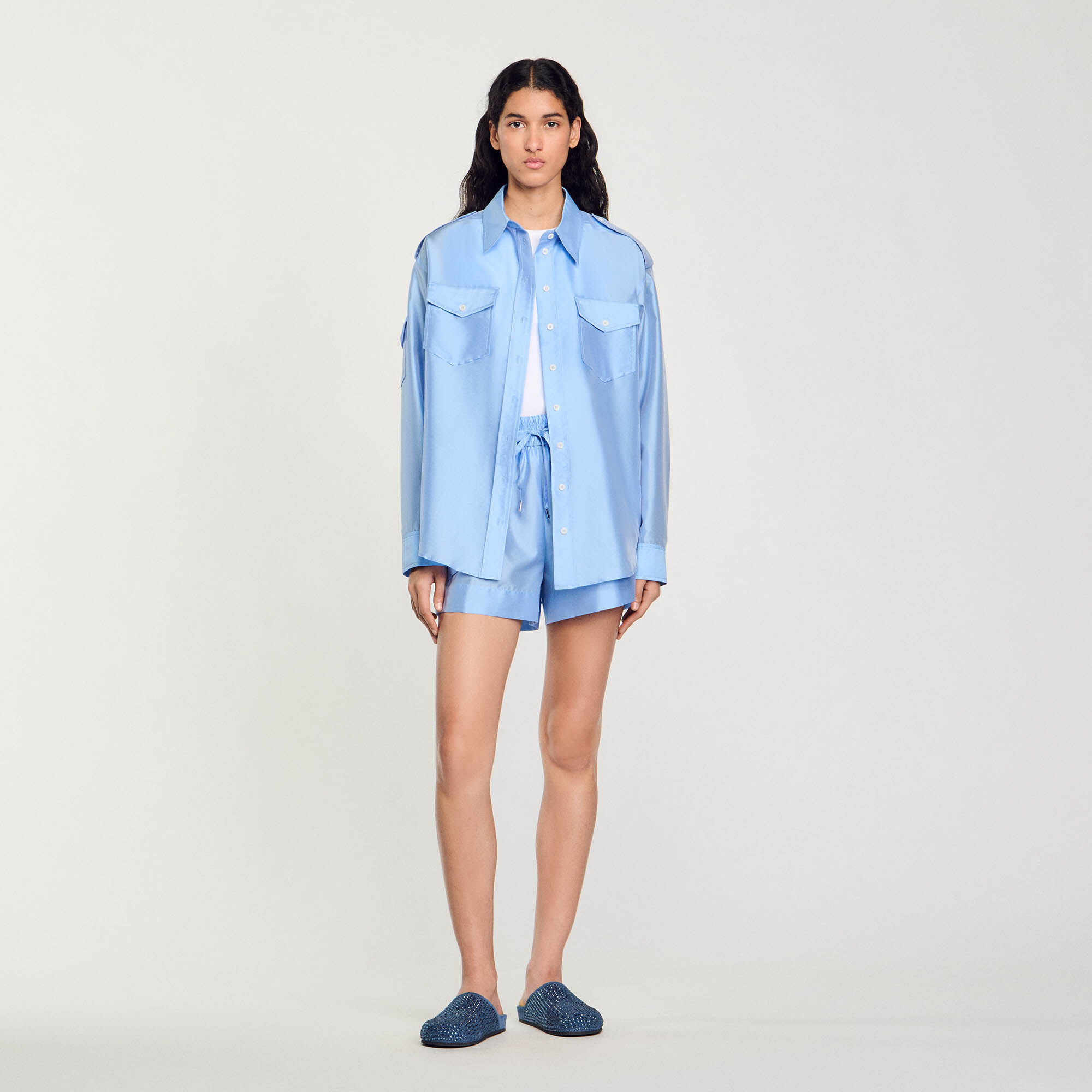 Loose-fit satin shirt