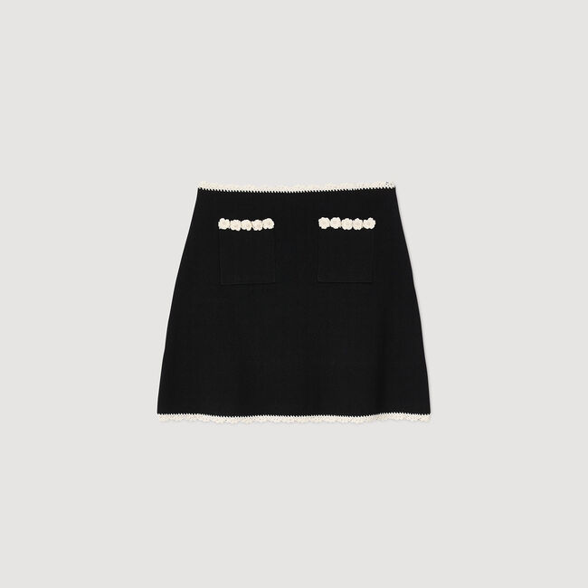 Short skirt with crochet details