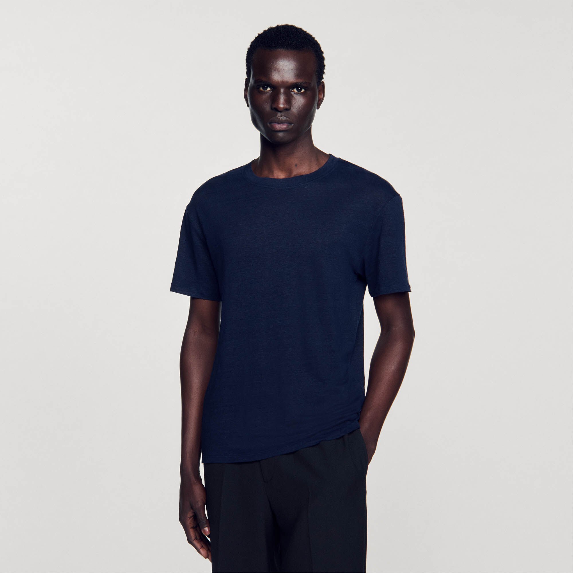Certified linen T-shirt