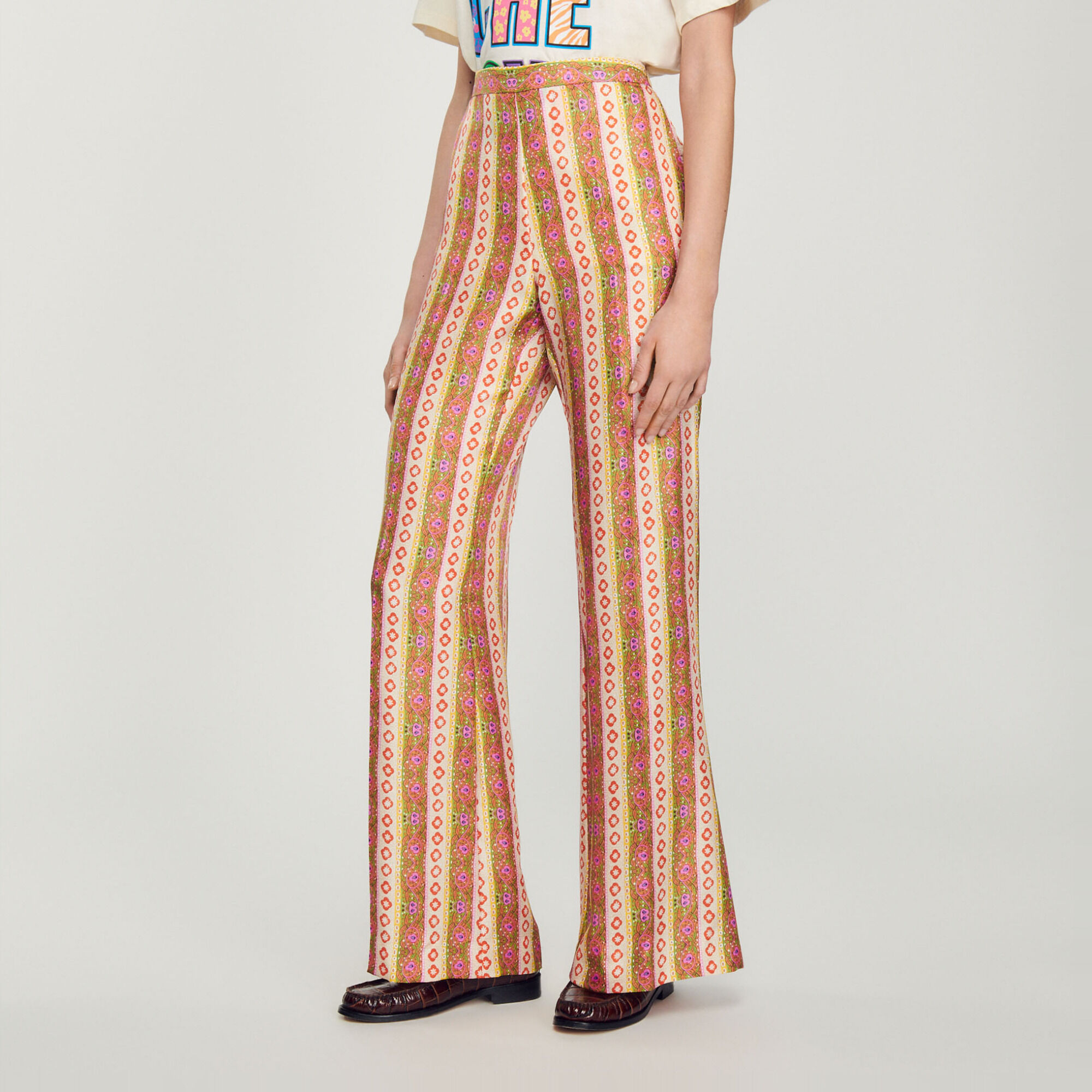 Wide-leg loose-fitting printed trousers