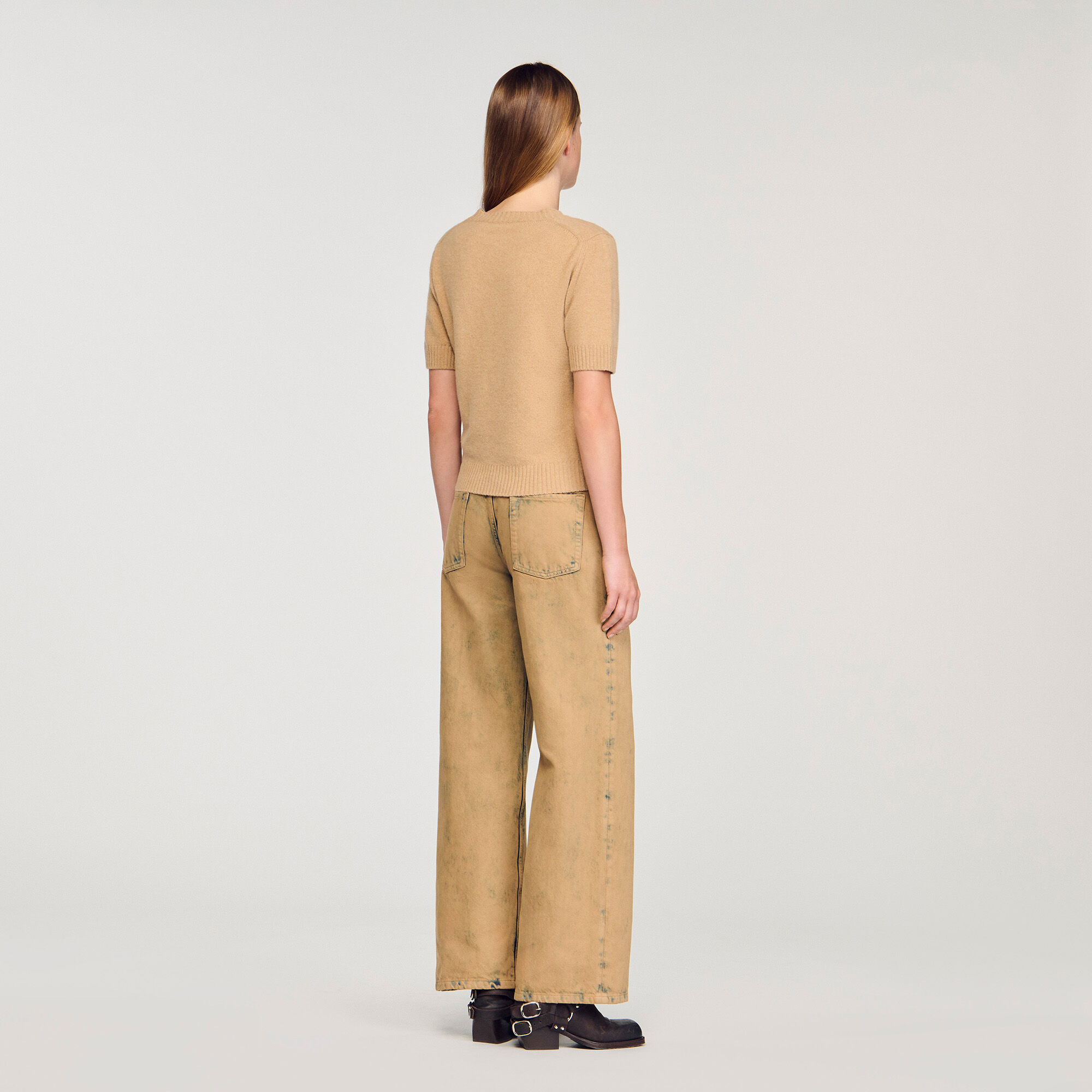 Short-sleeve jumper