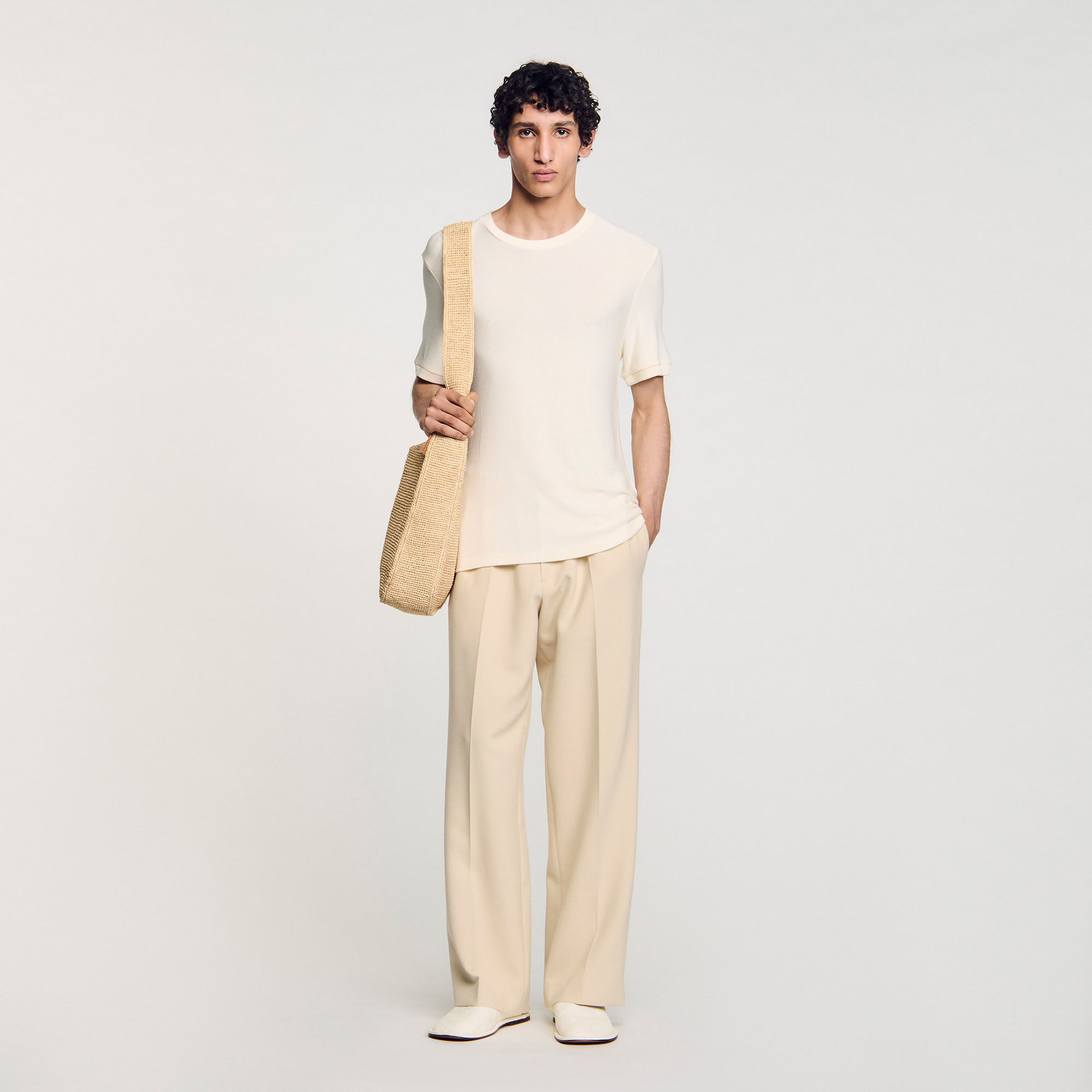 Round neck T-shirt