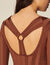 Sweater with twist and ring at the back