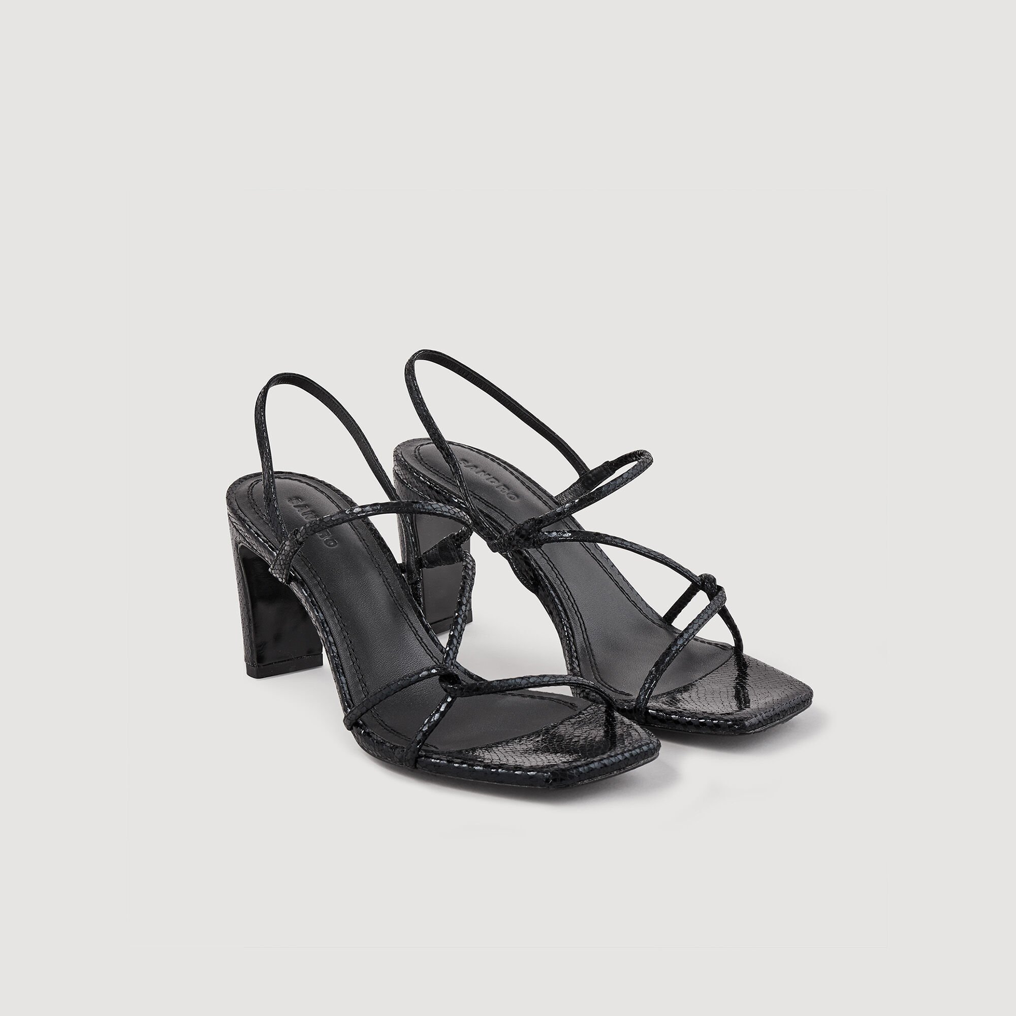 Narrow womens shoes catalogs 2025