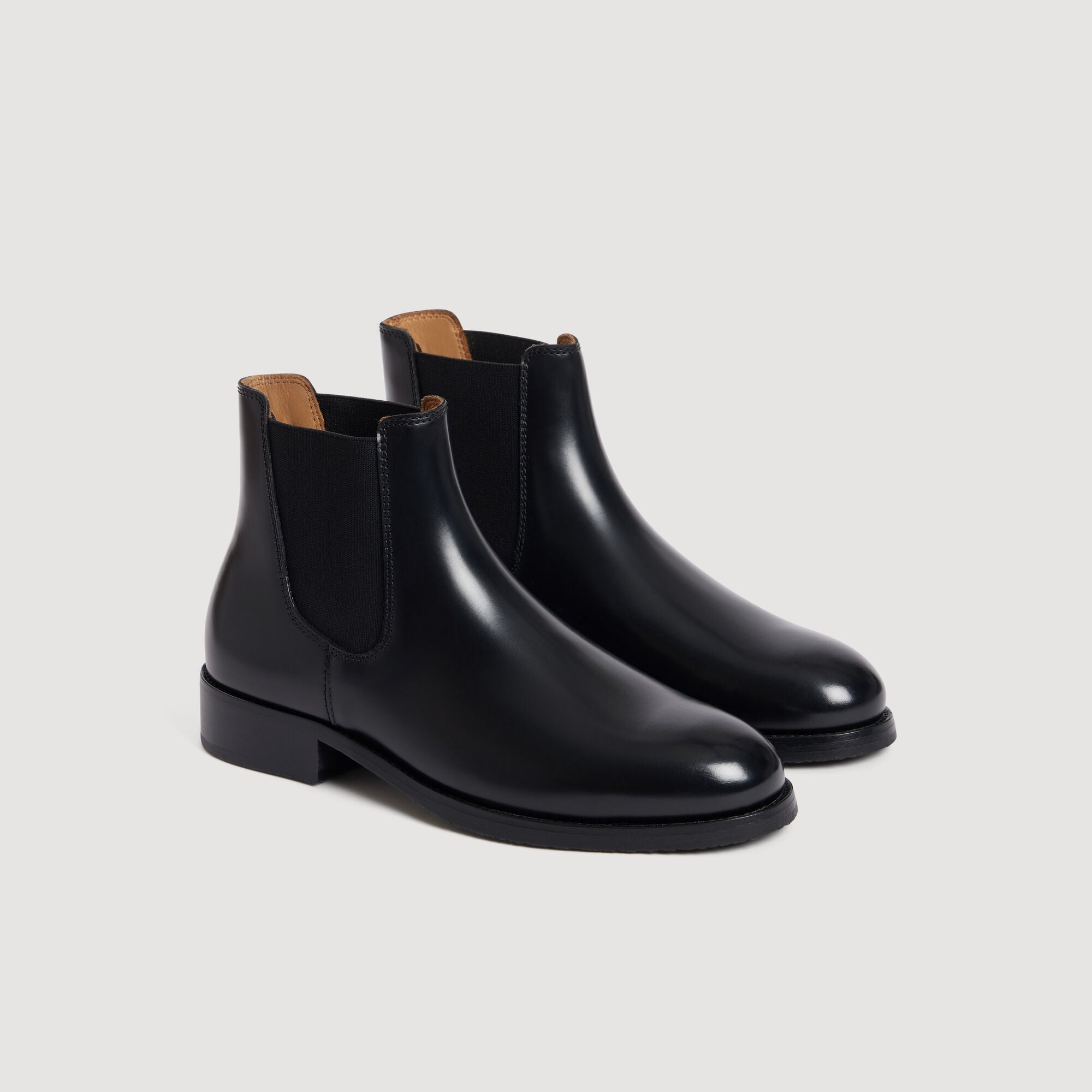 Smooth leather Chelsea boots - Men | Sandro