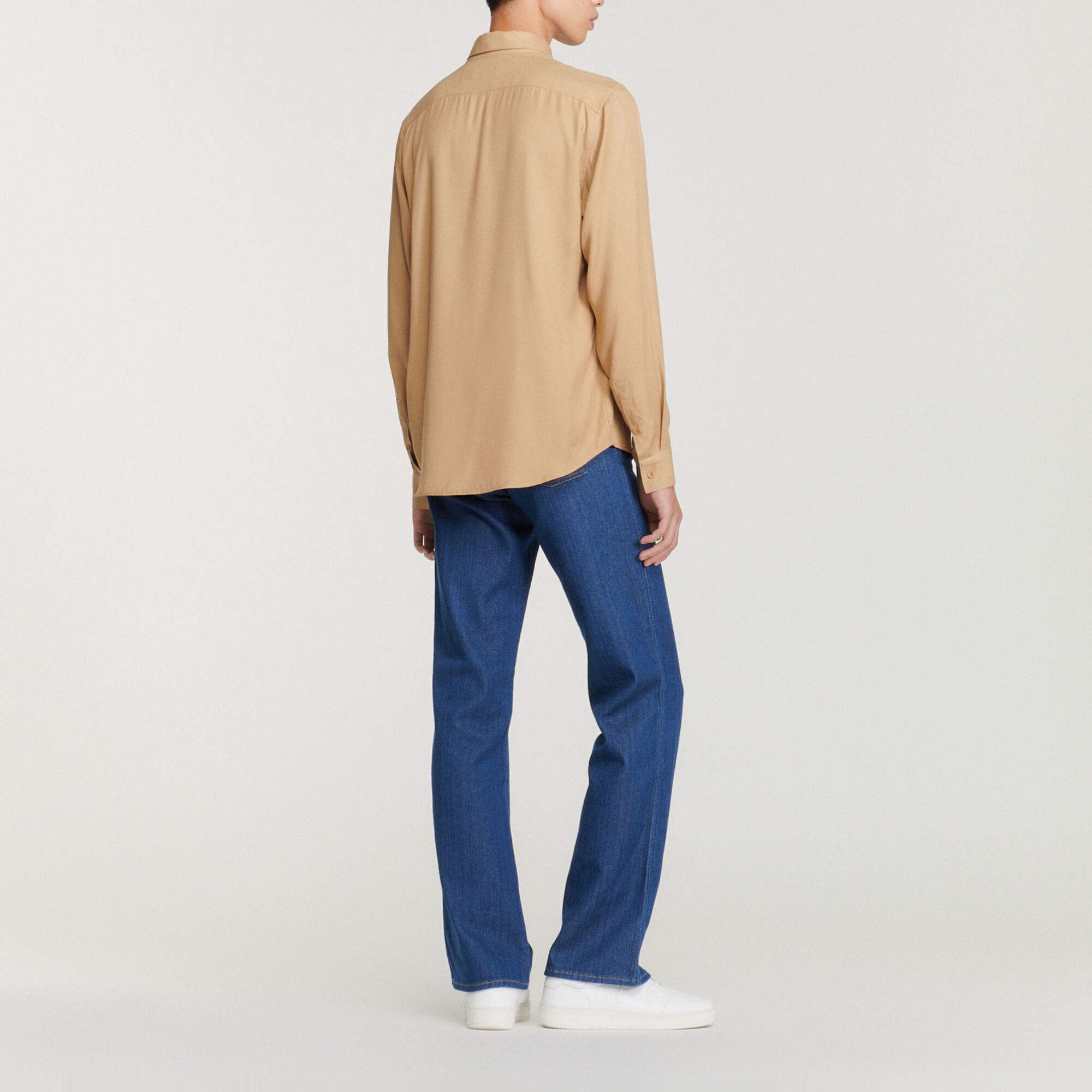 Flowing long-sleeved shirt