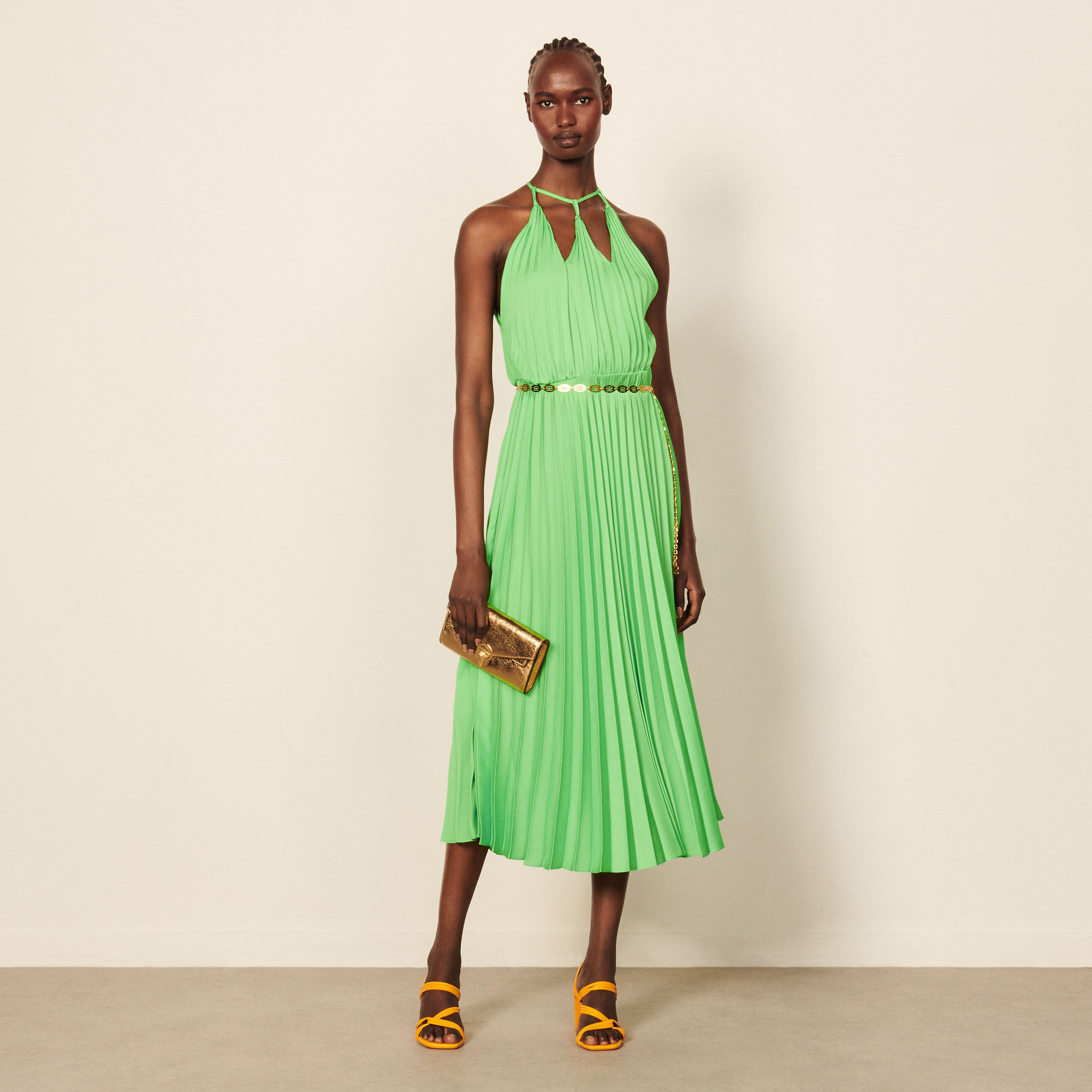Long pleated dress