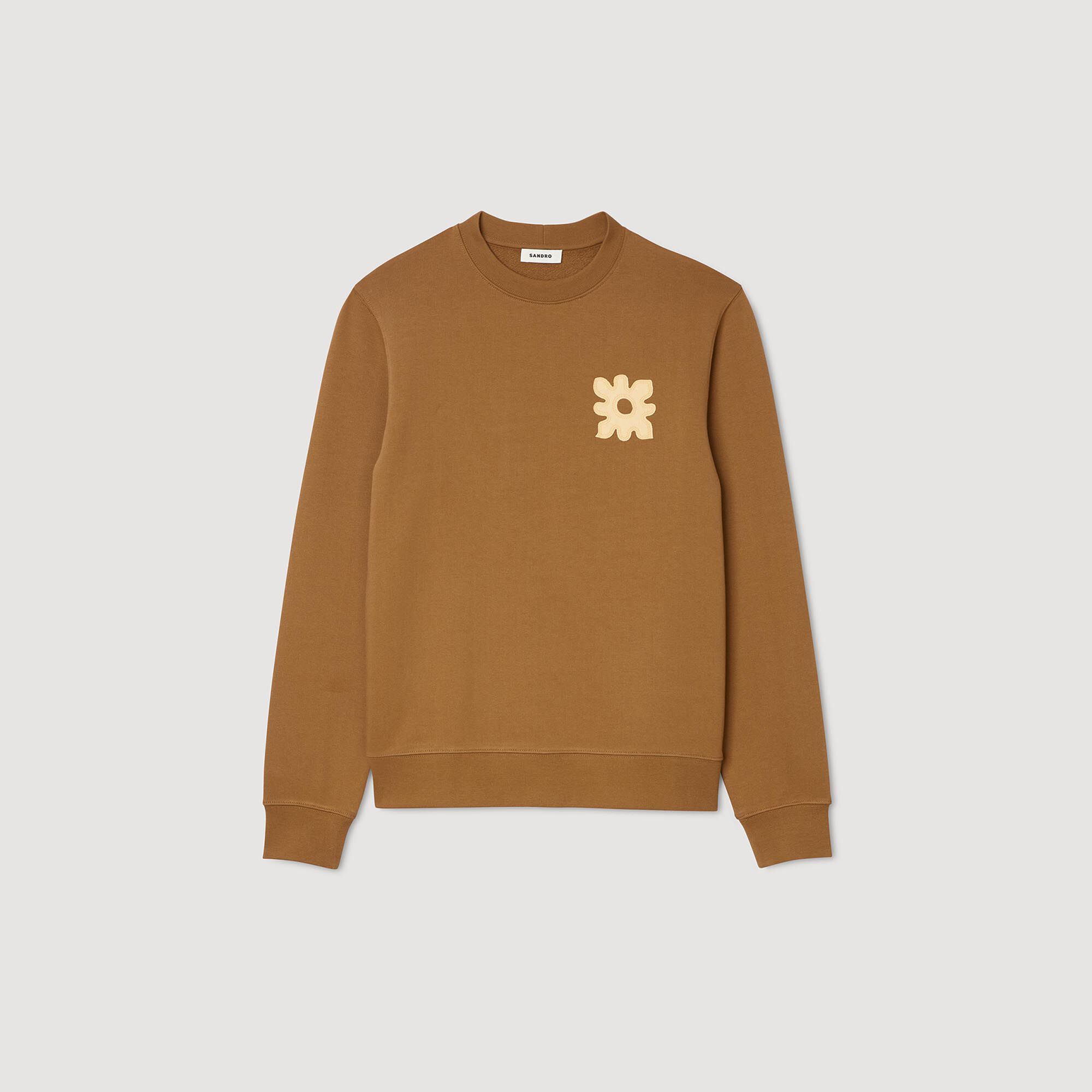 Sweatshirt with flower patch