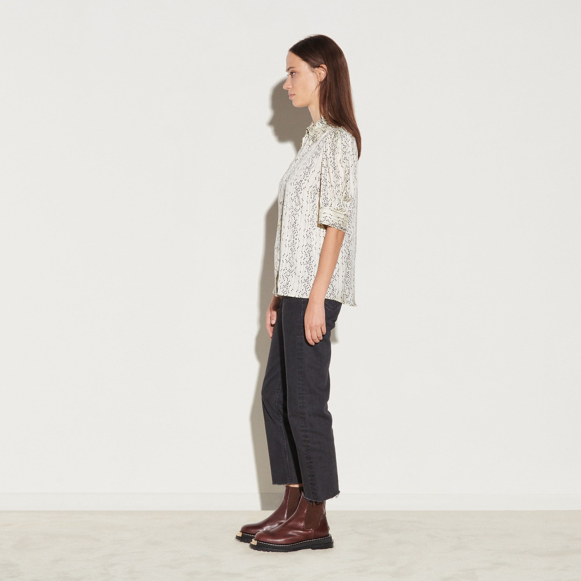 Short-sleeved printed shirt
