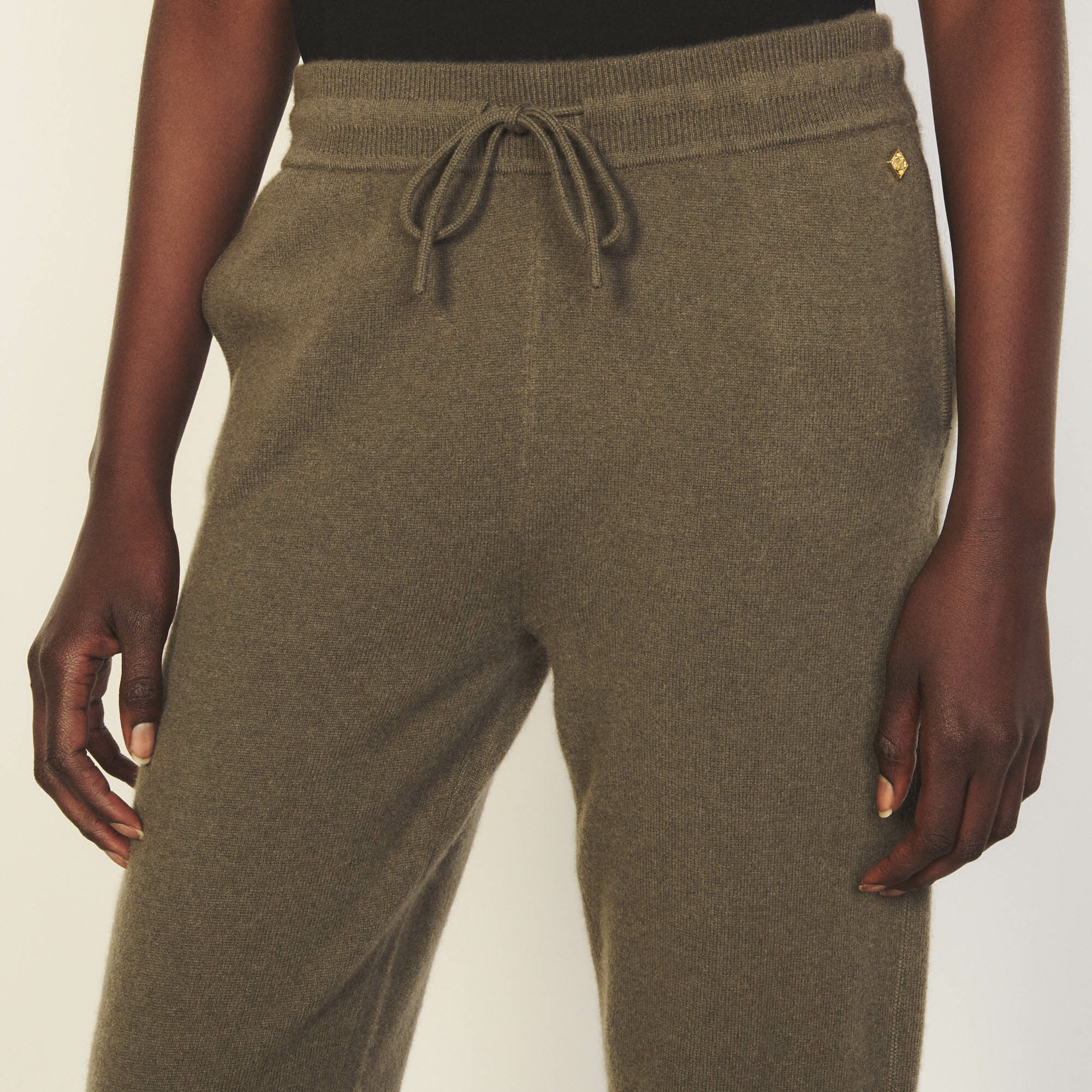 Cashmere jogging bottoms