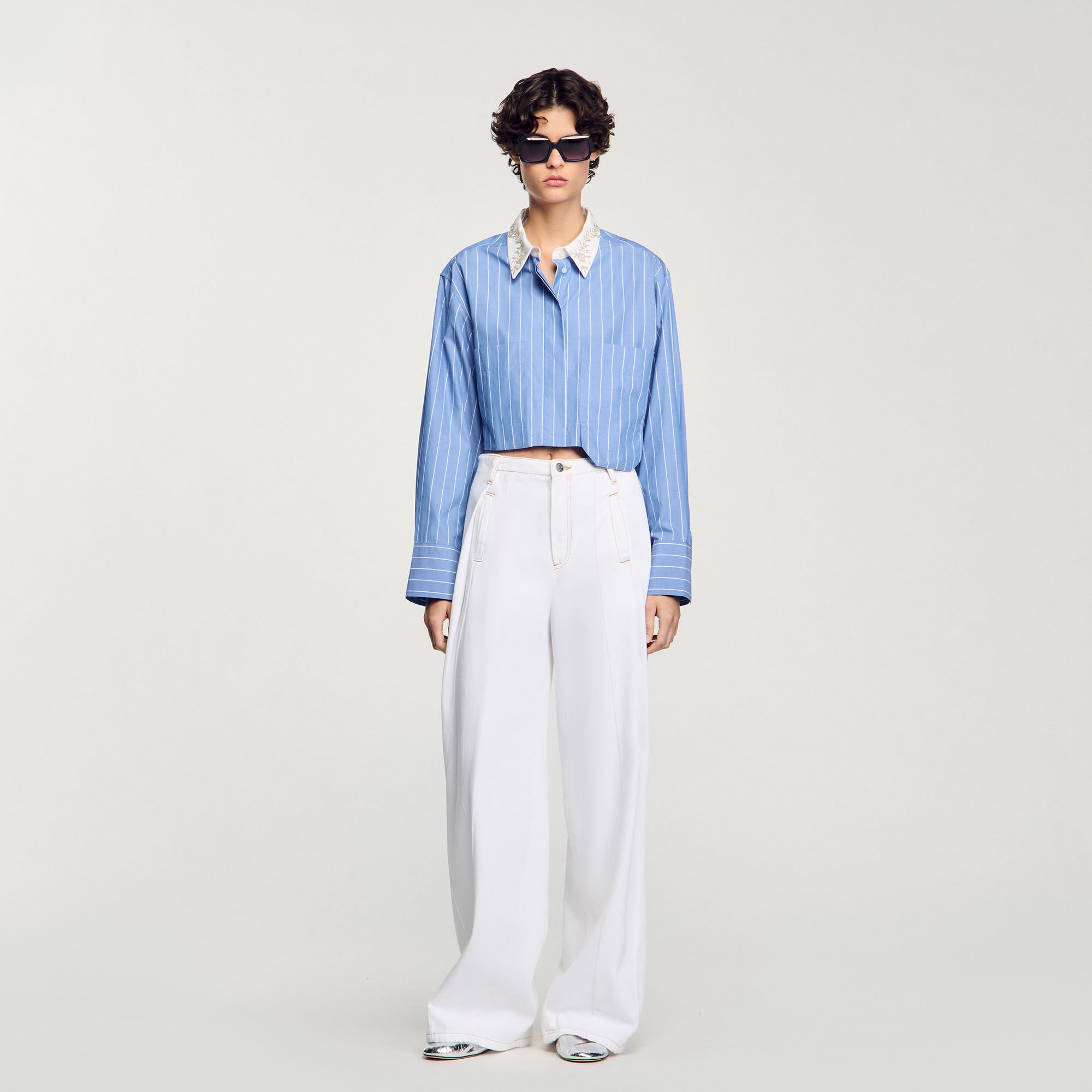 Striped cropped shirt with rhinestone