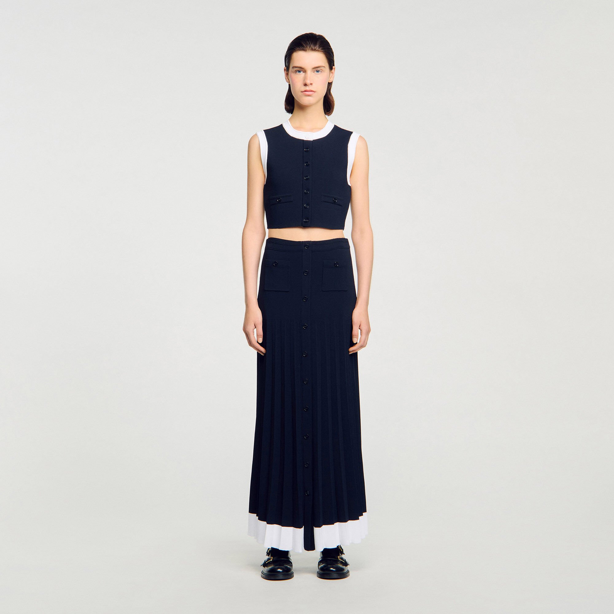 Long two-tone knit skirt