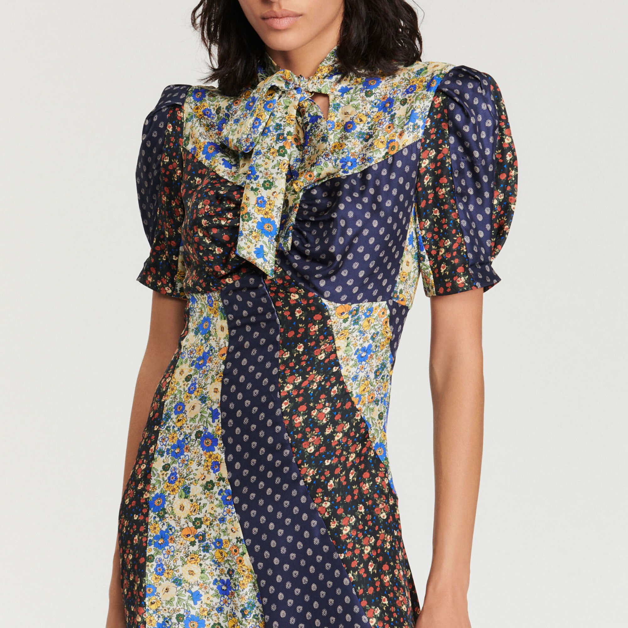 Long printed dress with pussy bow collar