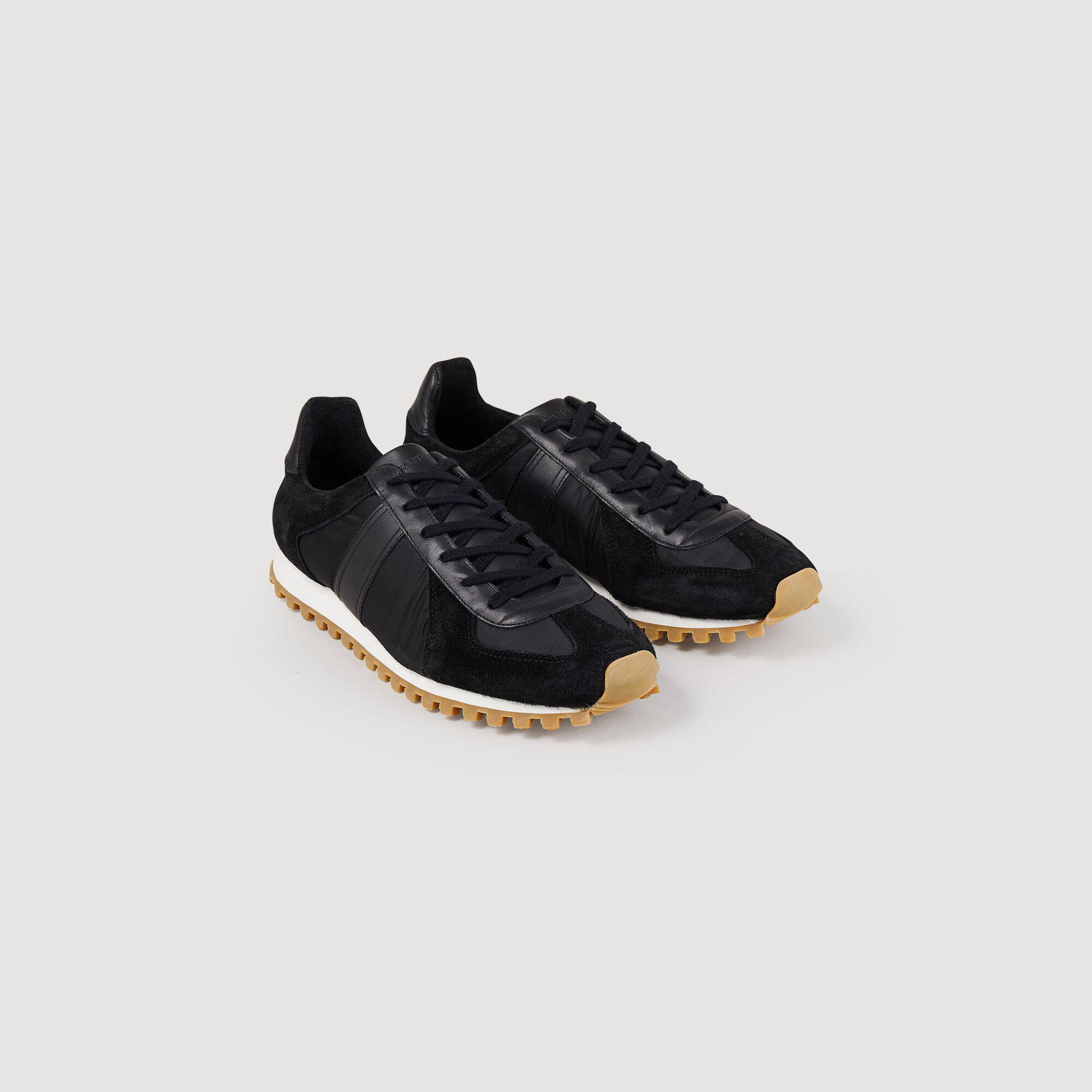 Leather running trainers shop