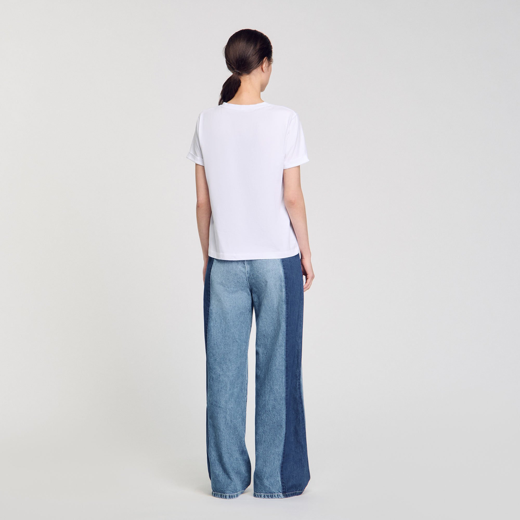 Cotton T-shirt with embroidery