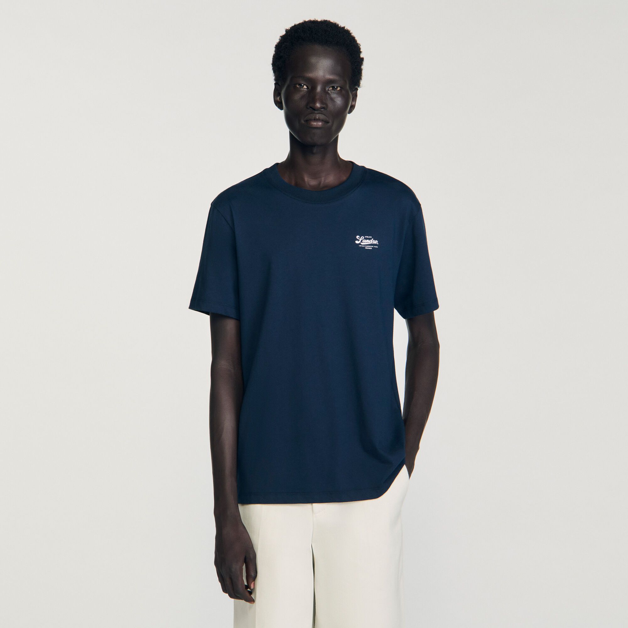 T-shirt with appliqué logo