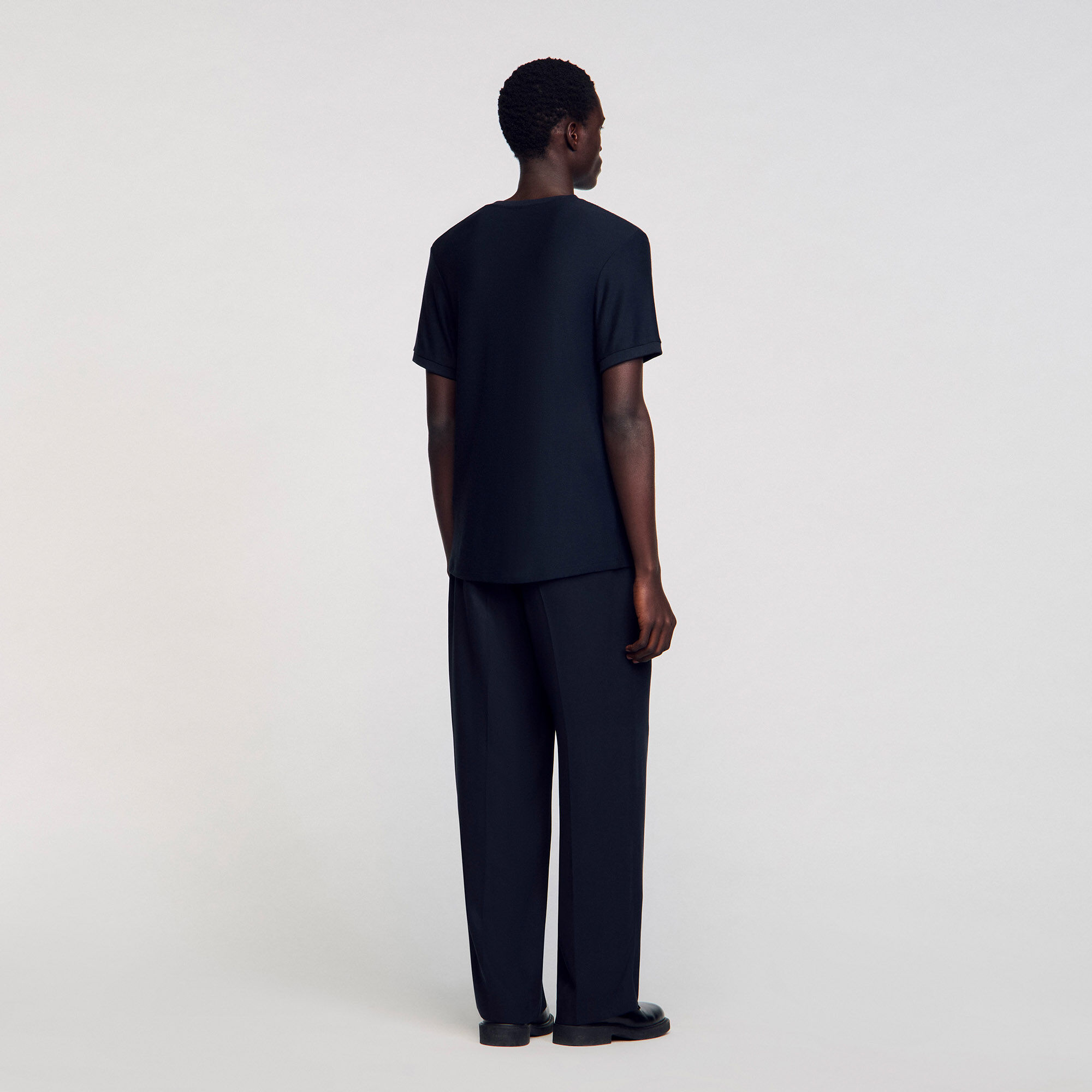 Round neck T-shirt