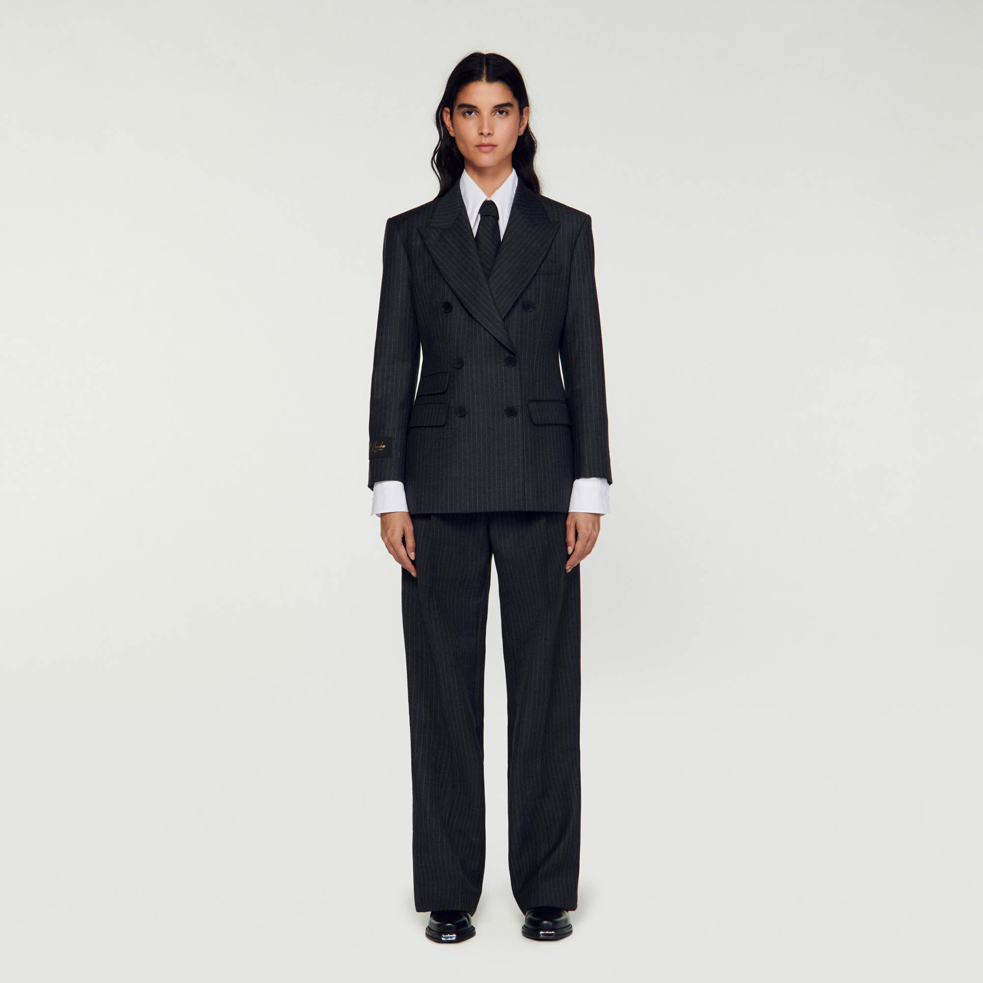 Discount top suit jackets