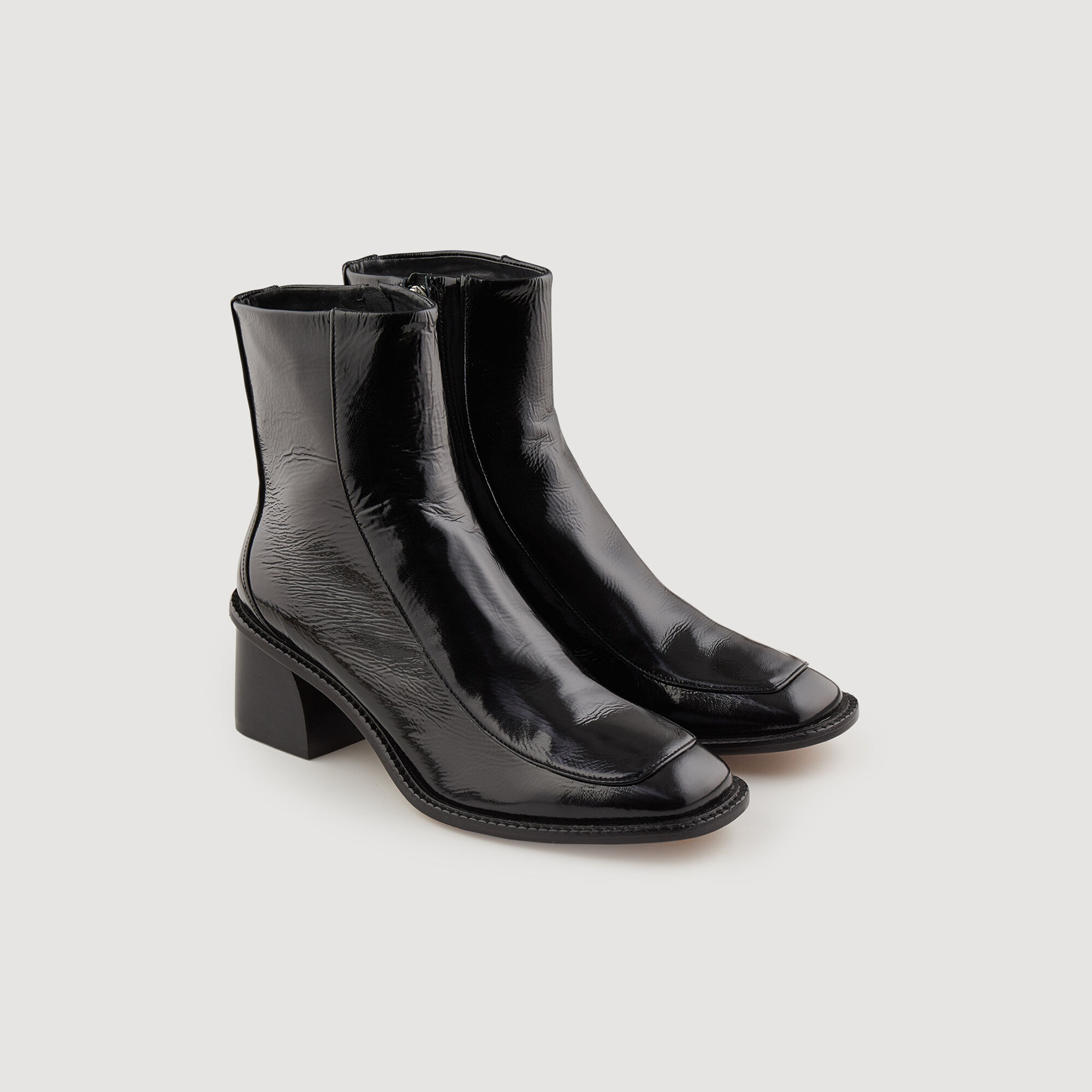 Shiny top leather booties