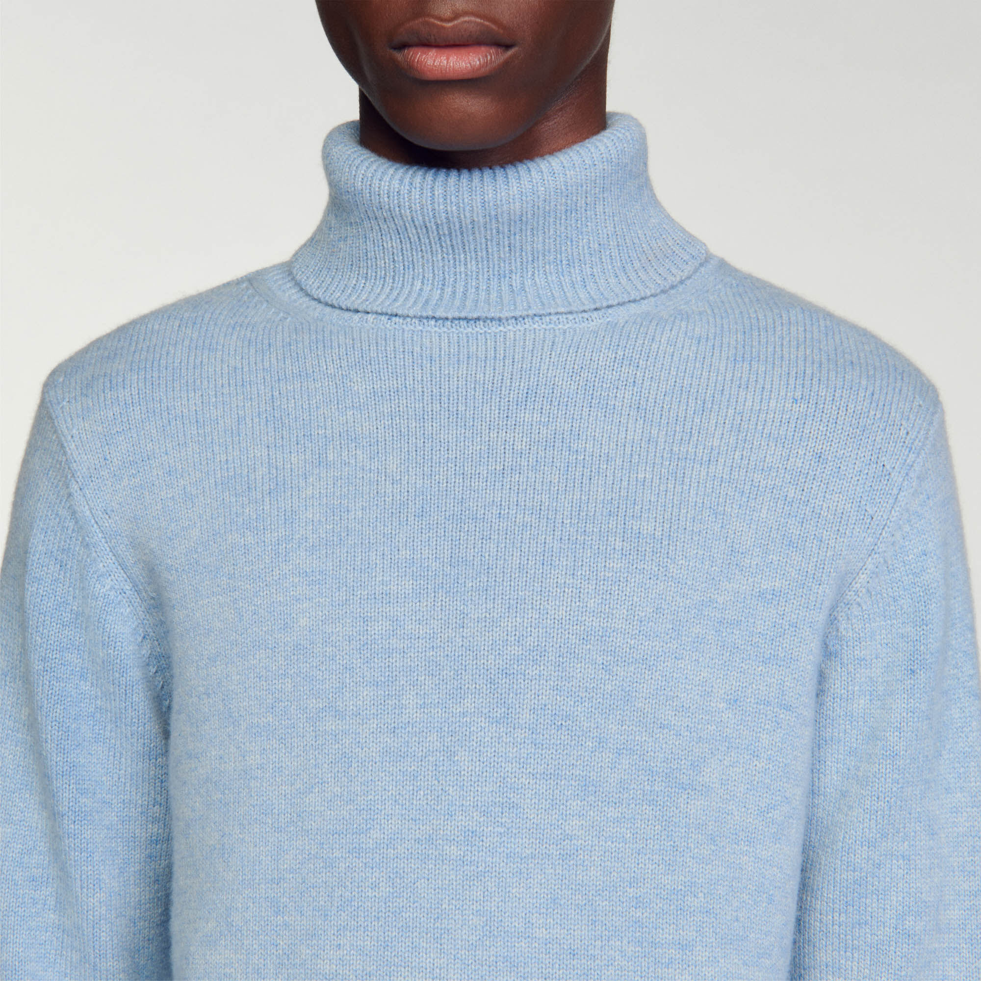 Col hot sale roulé sandro