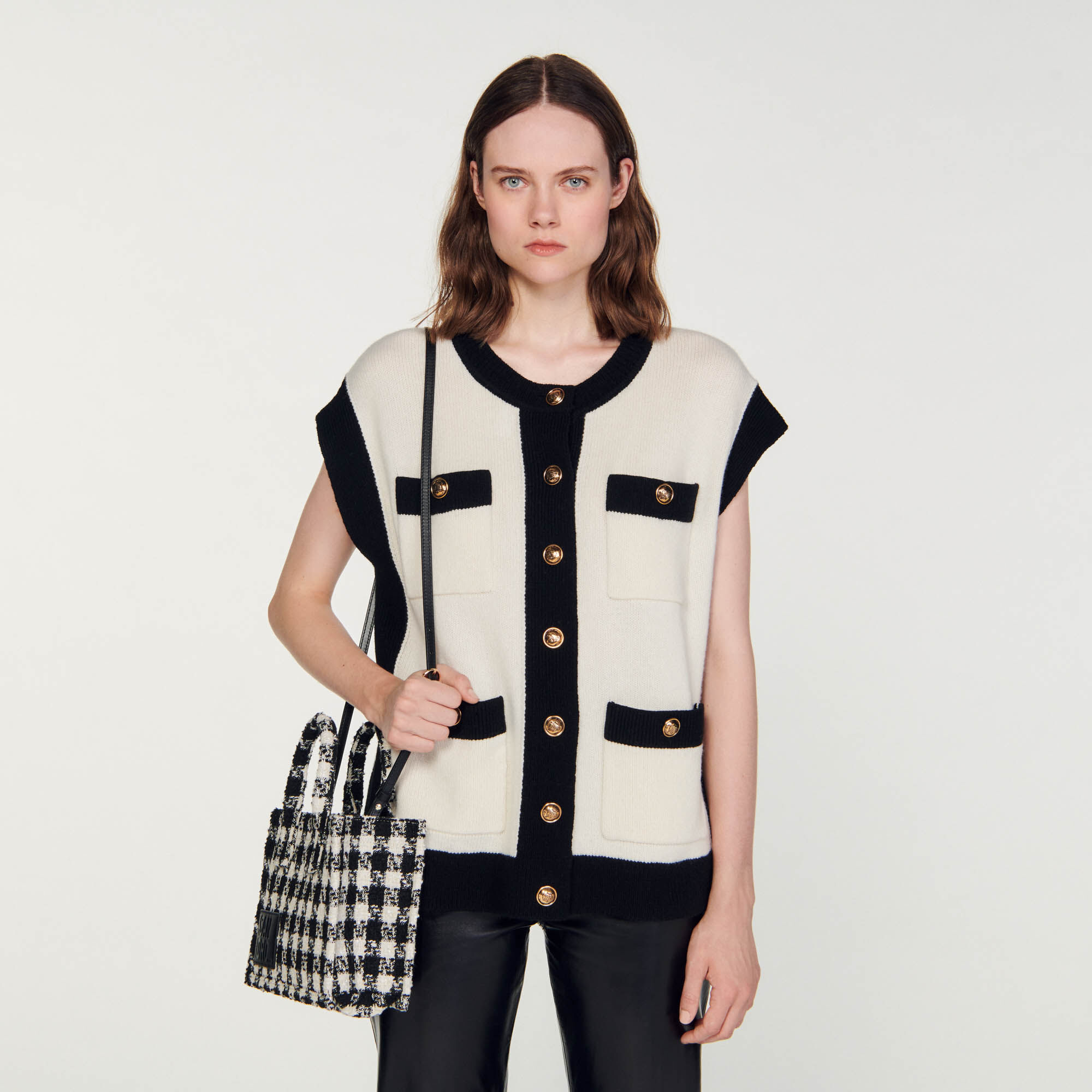 Sleeveless coatigan top