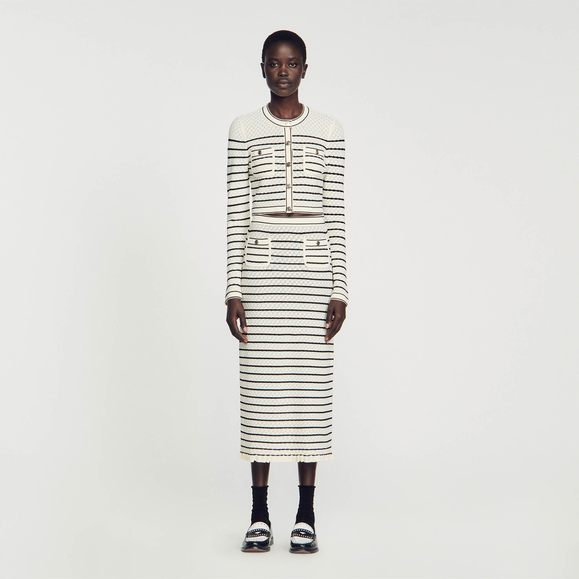 Black and white striped skirt 00 store