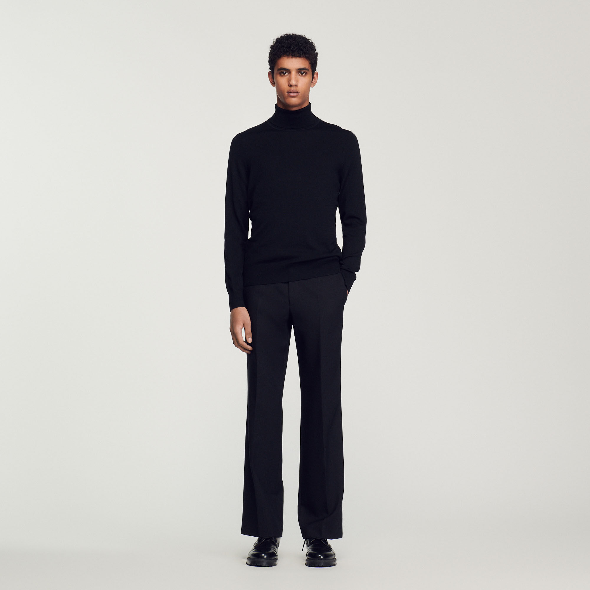 Sandro Mens Bleus Turtleneck Fine-knit Wool Jumper S In Black