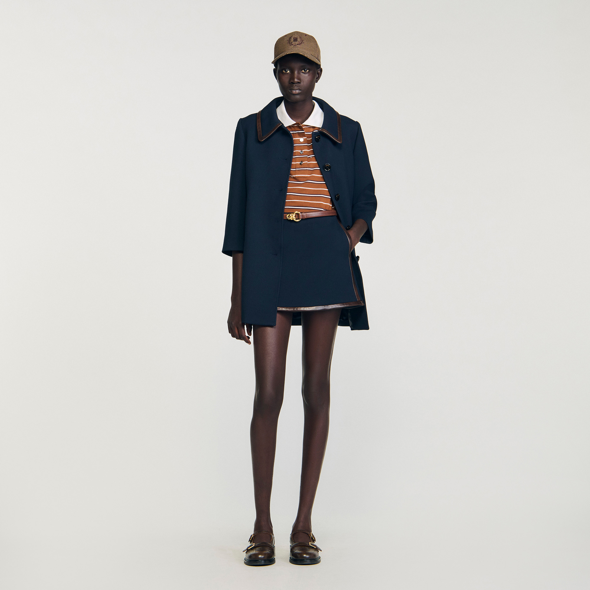 Sandro Paris 本革　レーザースカート Sandro Paris 本革 レーザースカート